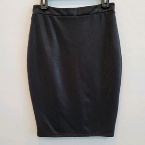 Michel Black Pencil Skirt Size Medium